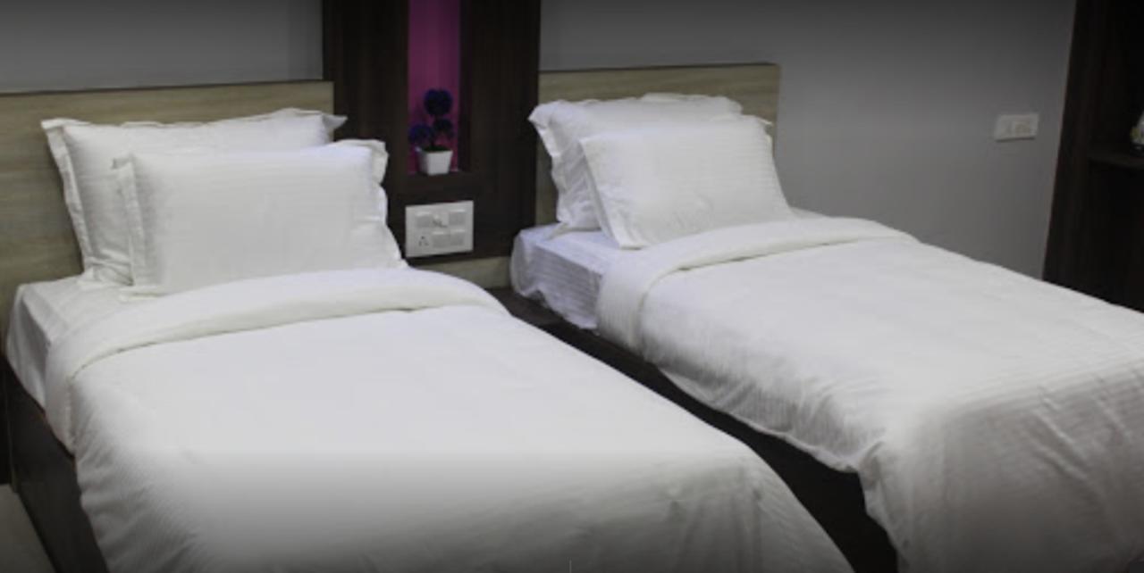Hotel Garv Residencia Gajá Kültér fotó